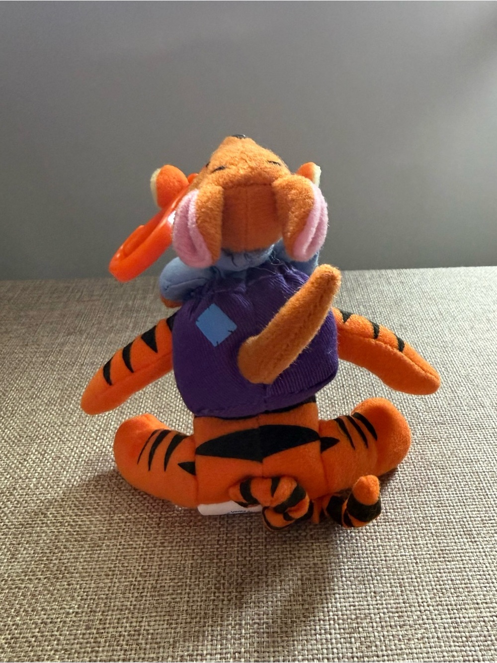 Vintage Disney Tigger & Roo Plush Backpack Clip Keychain - Picture 3 of 5